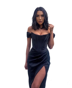 Esmeralda Off shoulder dress (black)