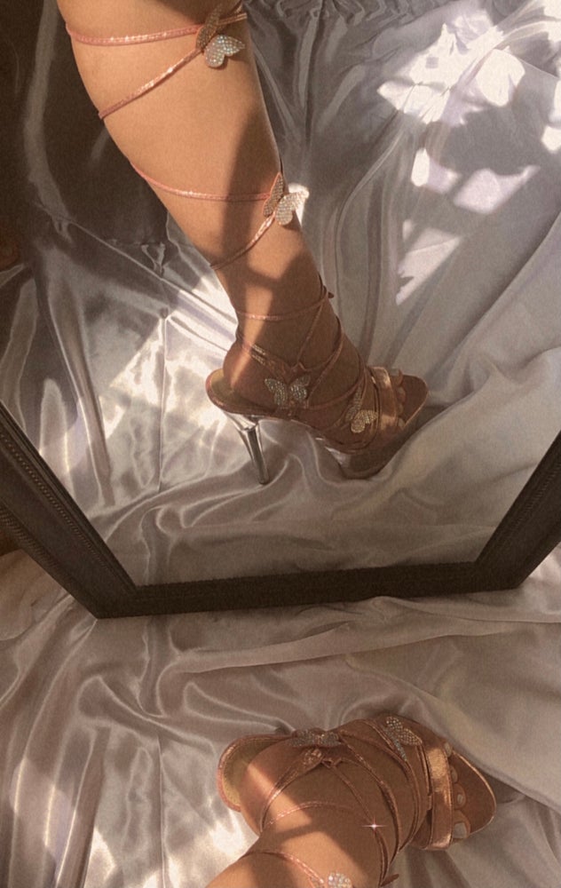 Butterfly platform heels